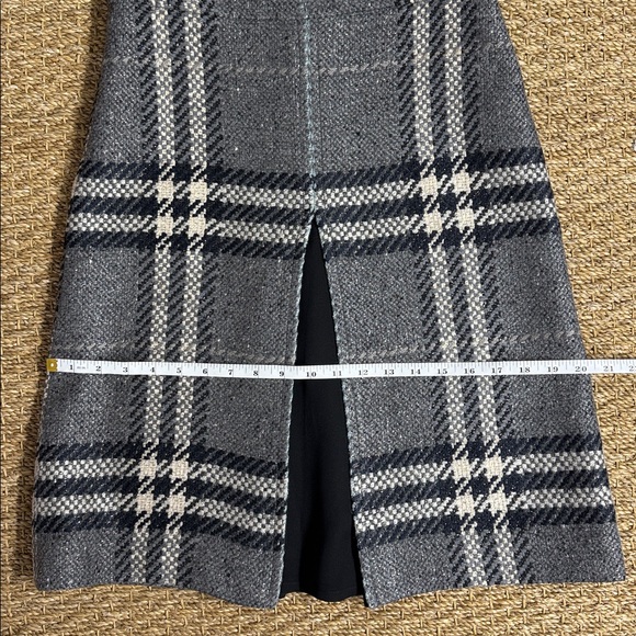 Burberry Gray Plaid Midi Skirt - Picture 15 of 16
